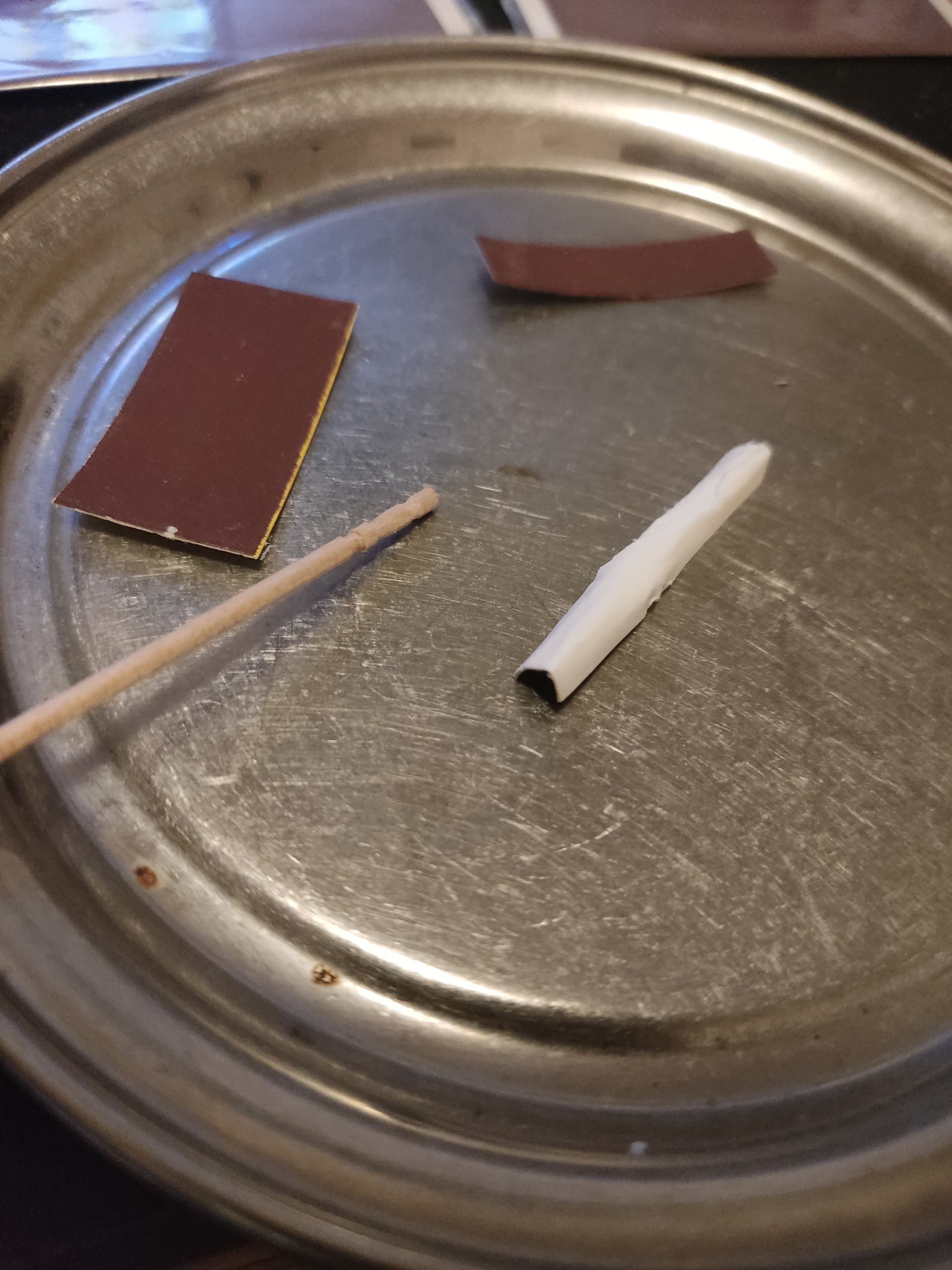 1733138477670|375x500