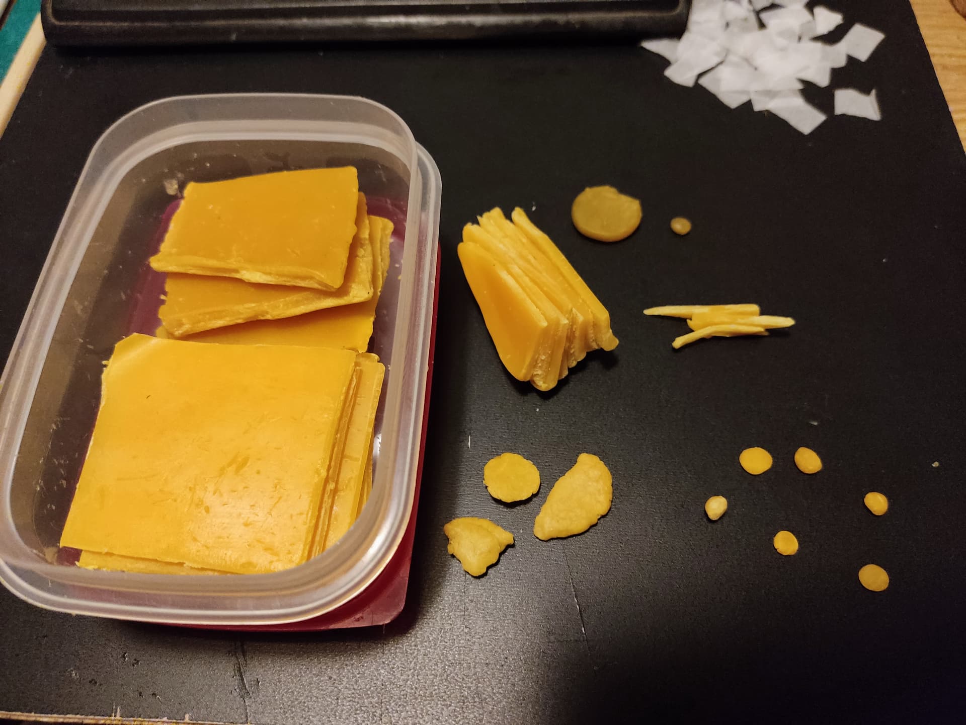 1701805697827|666x500