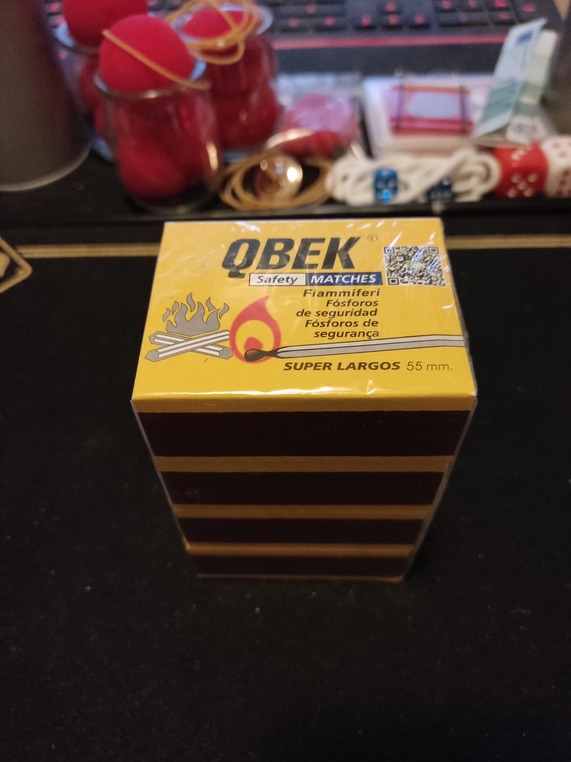 1732917908910|375x500