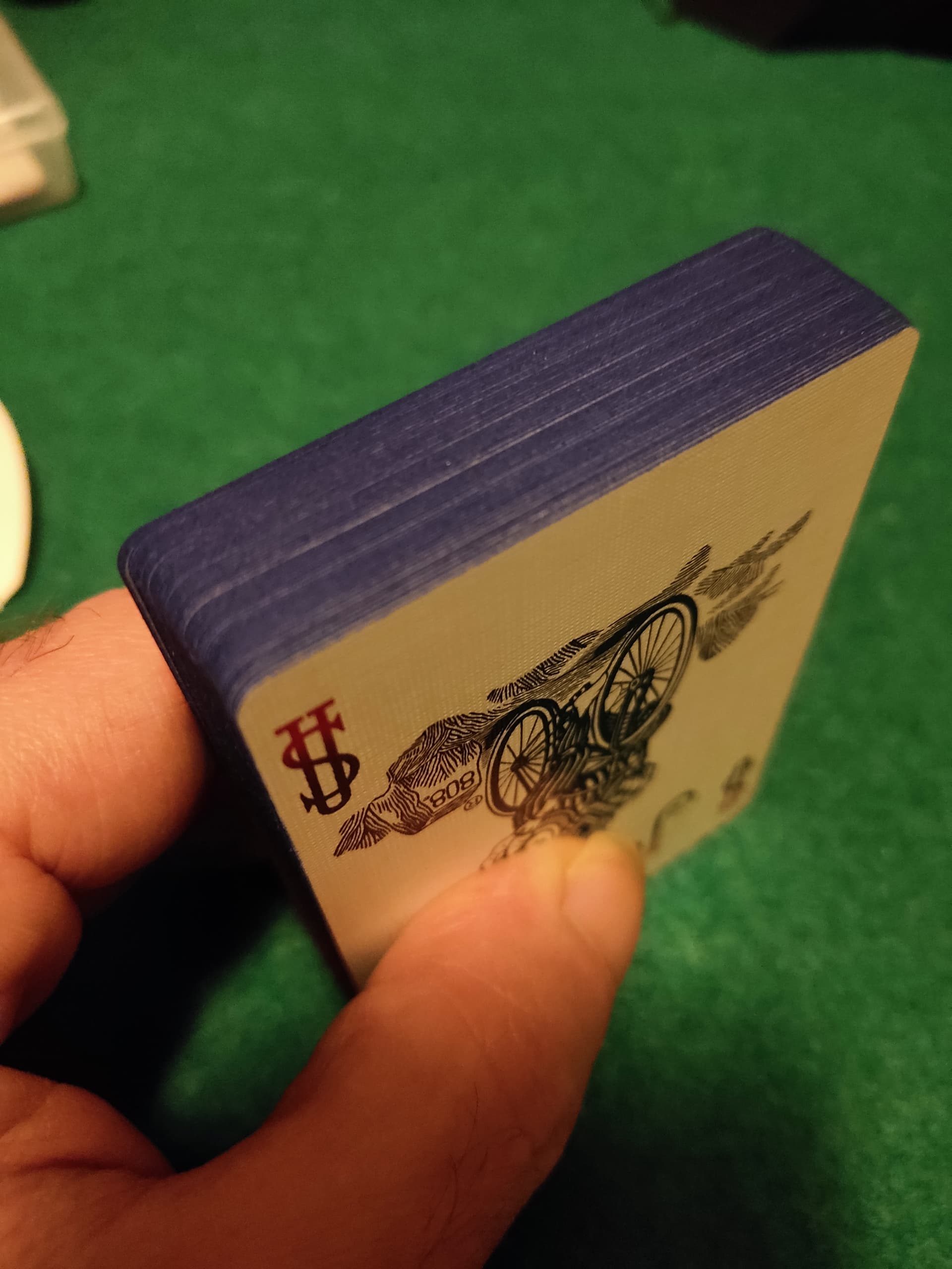 1702887441137|375x500